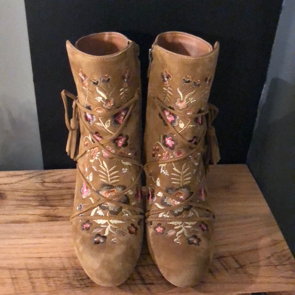 Embroidered booties